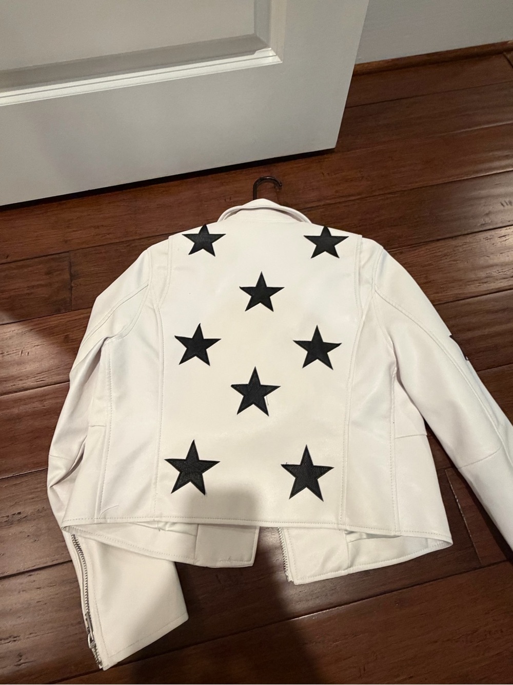 Blank NYC White Jacket with Black Star Print - Picture 6 of 6